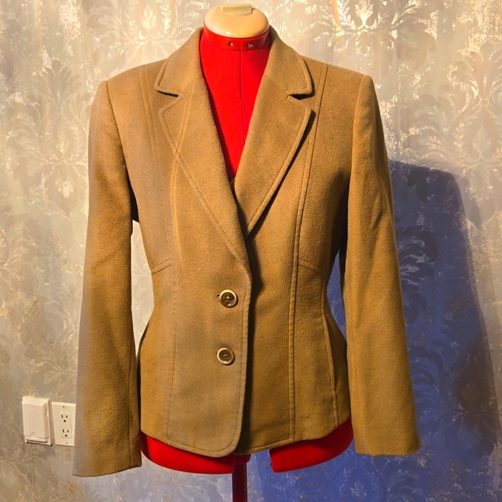 Basler Tan Blazer